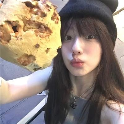 新版：她死后，薄爷跪在墓前哭成狗